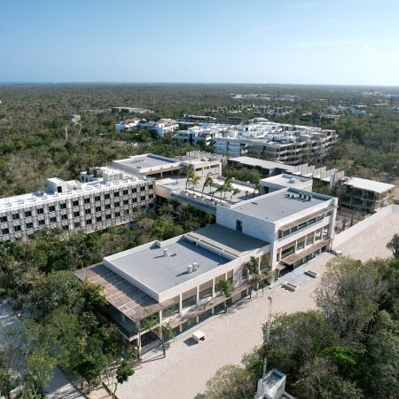 Elevadores BLT Plaza Hunab Tulum
