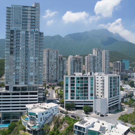 Elevadores BLT Tres Puertas Monterrey